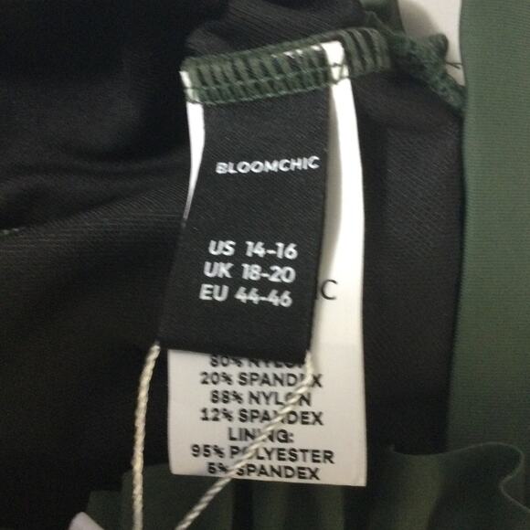 BLOOMCHIC 14-16 1X Plus Green Frill Trim Belted Fit Flare Swim Dress NWT B81 - Picture 9 of 11